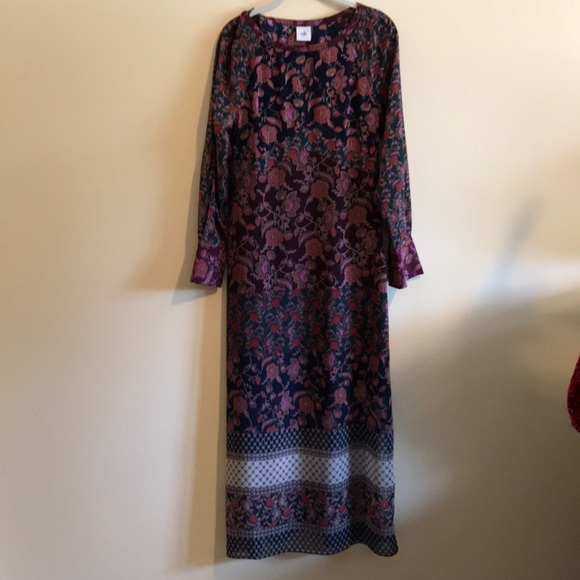 SALE!!! NWOT CAbi Festive Dress - Picture 2 of 9